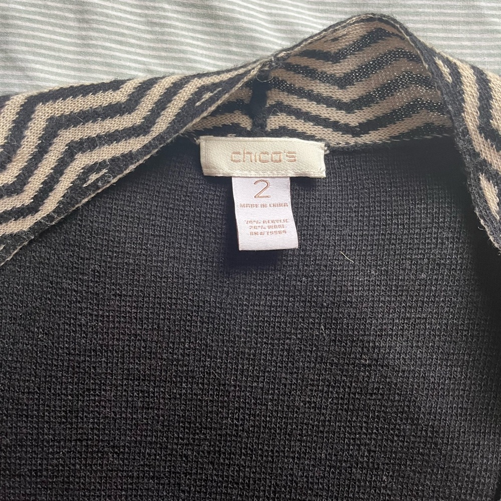Chicos Black Cardigan With Pattern - image 5